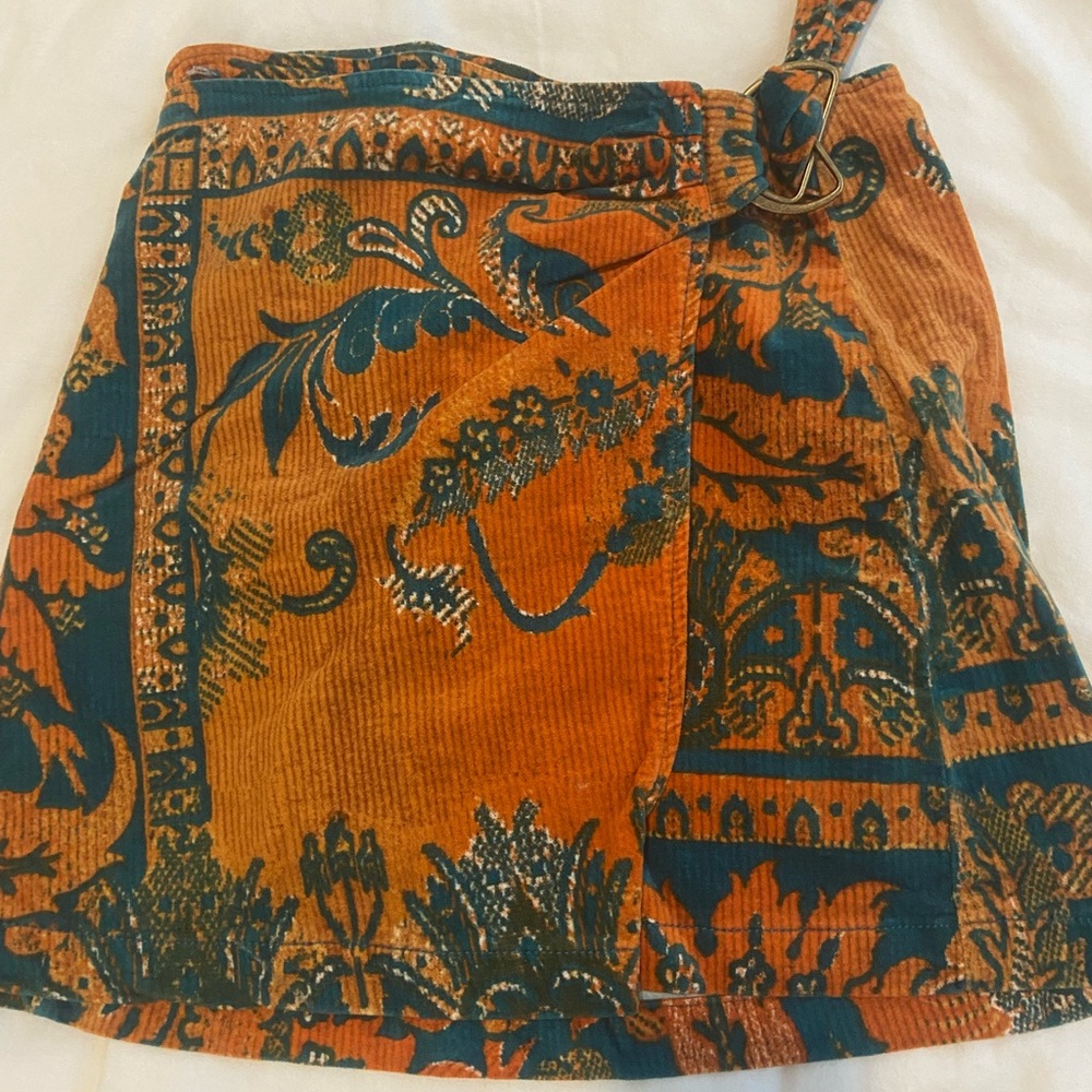 Urban Outfitters skirt